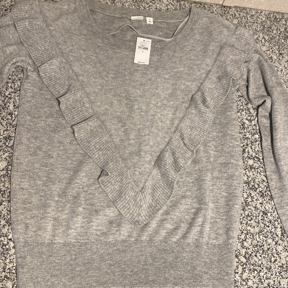 NEW - GAP Ruffle Sweater - Picture 5 of 6